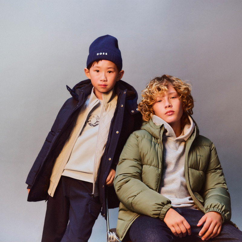 Gorro de punto con logo BOSS 
                        NI&Ntilde;O