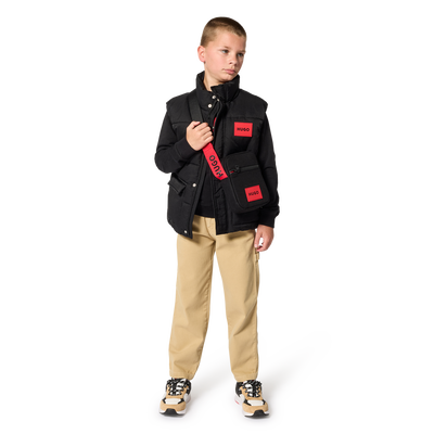 PANTAL&Oacute;N CON PESPUNTES HUGO NI&Ntilde;O