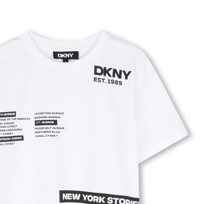CONJUNTO DE CAMISETA Y BERMUDAS DKNY 
                        NI&Ntilde;O