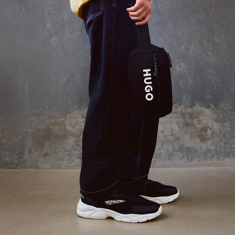 Pantalones vaqueros HUGO 
                        NI&Ntilde;O