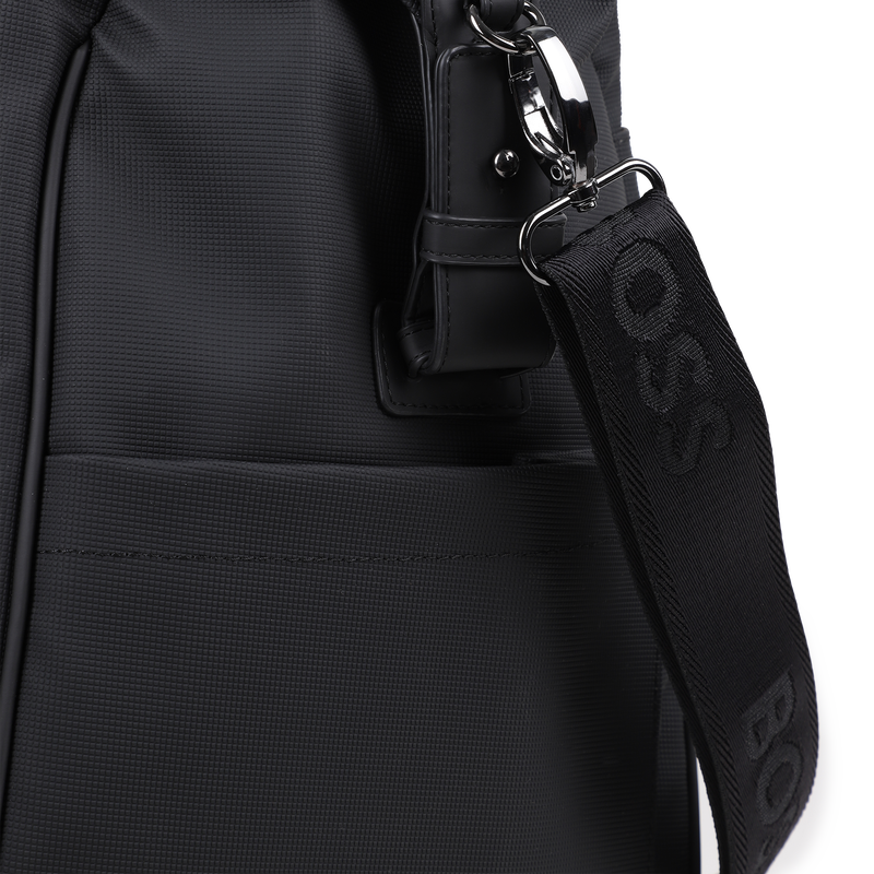 BOLSA DE PA&Ntilde;ALES BOSS 
                        UNISEXO