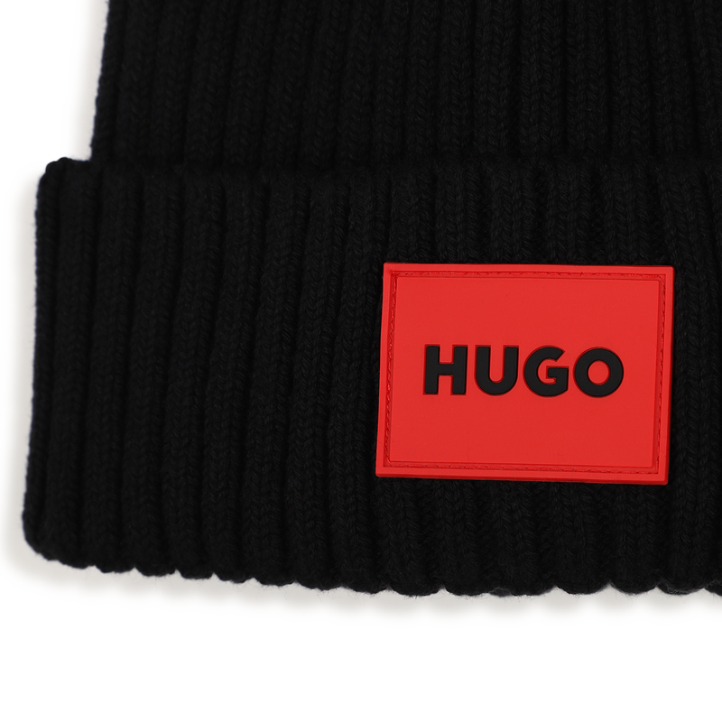 Gorro de punto HUGO 
                        UNISEXO