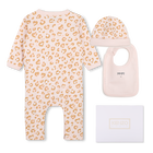 Conjunto de pijama, babero, gorro y peluche. KENZO KIDS 
                    NI&Ntilde;A