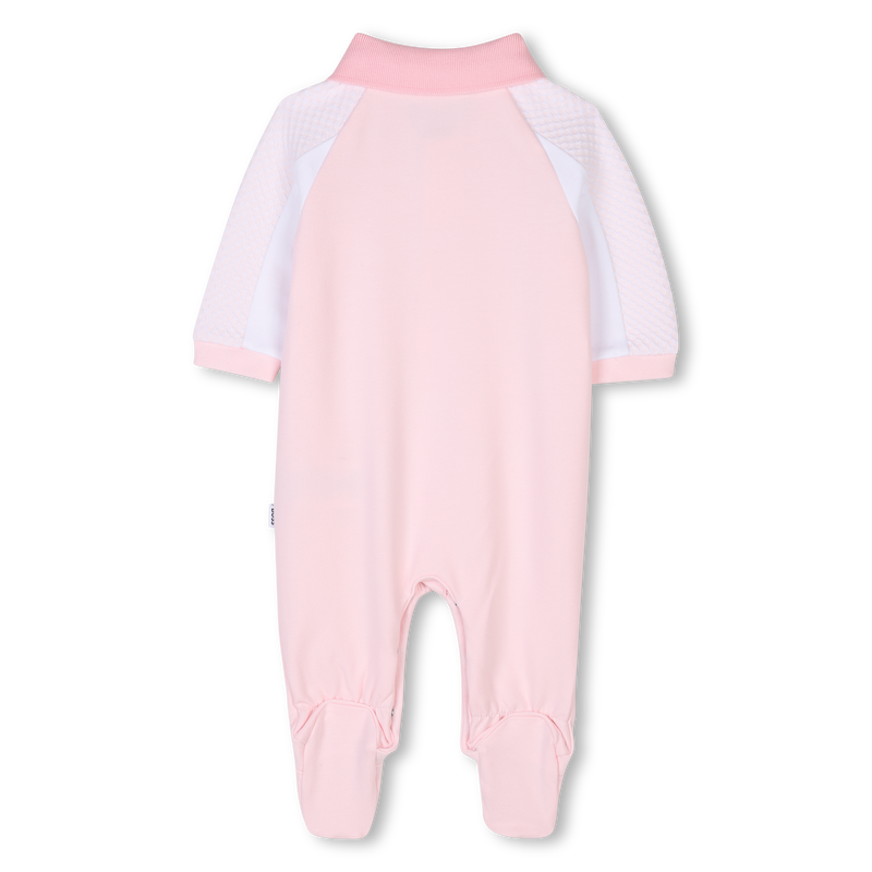 Pijama cuello polo y apliques BOSS 
                        NI&Ntilde;A