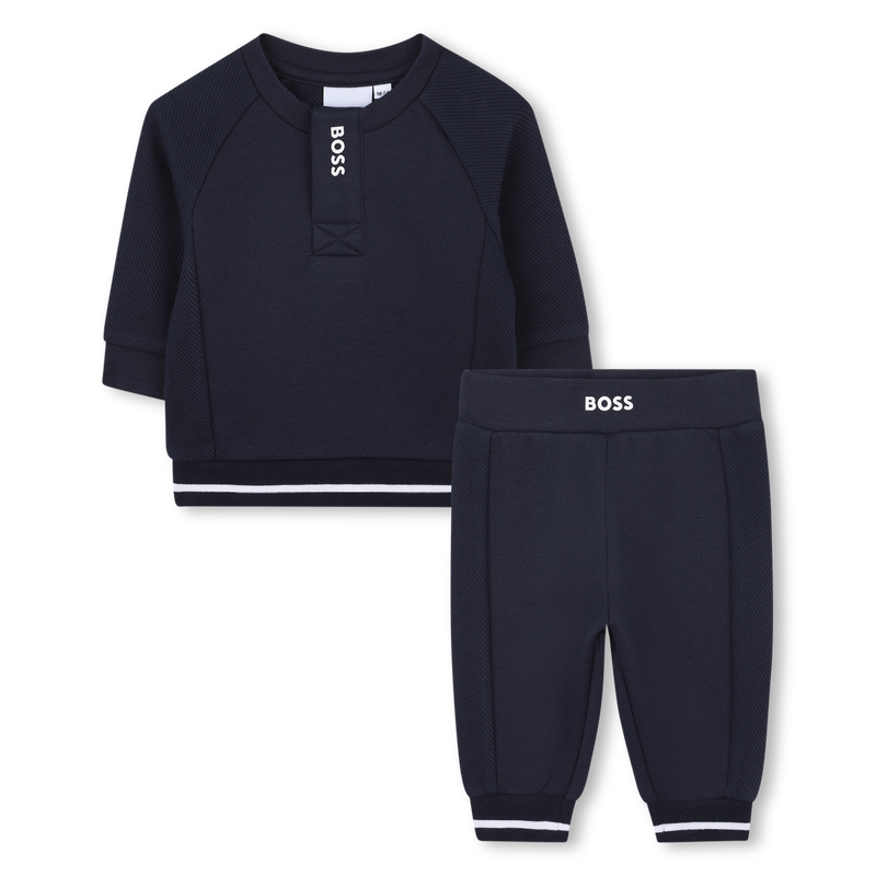 Conjunto de ch&aacute;ndal y sudadera BOSS 
                        NI&Ntilde;O