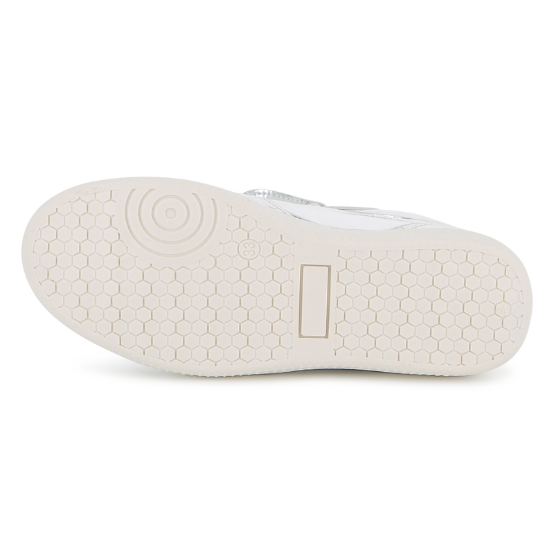 Zapatillas con efecto espejo KARL LAGERFELD KIDS 
                        NI&Ntilde;A