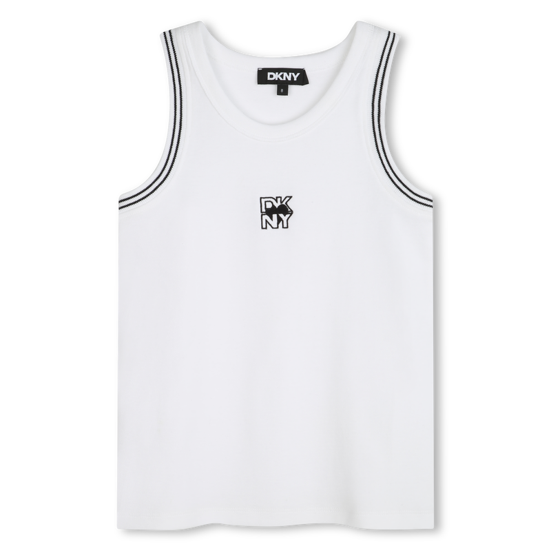 Camiseta con canal&eacute; y bordado DKNY 
                        NI&Ntilde;A