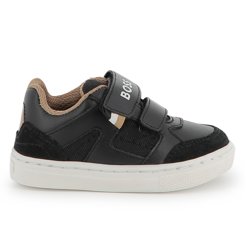 Zapatillas de deporte con cierre de velcro BOSS 
                        NI&Ntilde;O