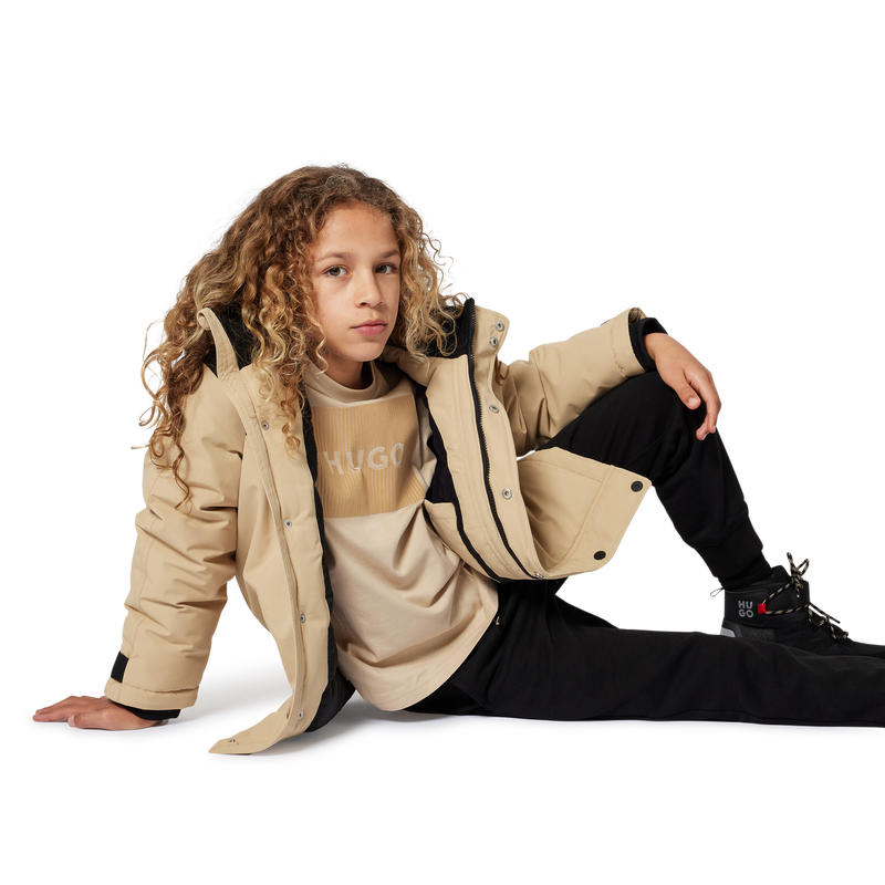 Parka con capucha HUGO 
                        NI&Ntilde;O