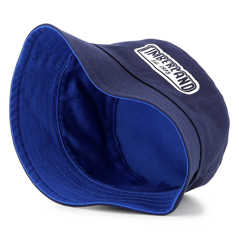 Gorro reversible con el logo TIMBERLAND 
                        NI&Ntilde;O