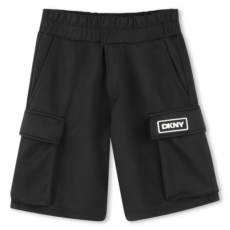 Bermudas con bolsillos DKNY 
                        UNISEXO